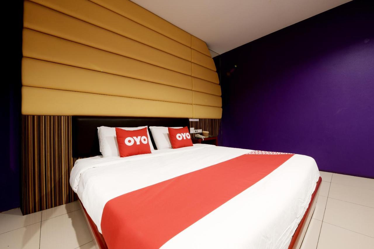 Sriracha Hotel And Spa Ban Huai Yai Phrom Екстериор снимка